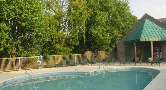 Huntsville Hotel & Suites Extérieur photo